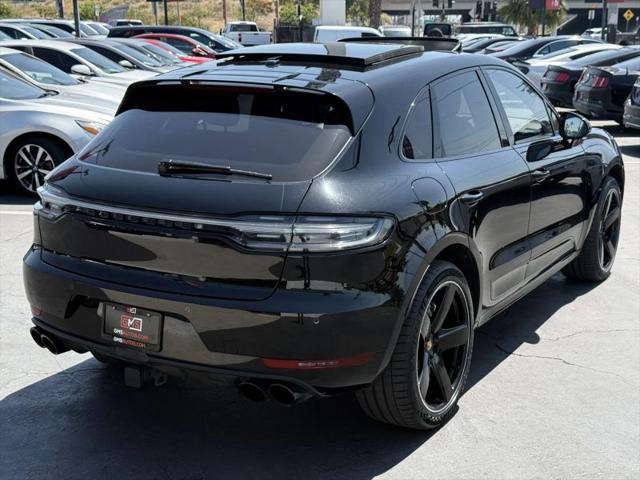 2020 Porsche Macan Turbo