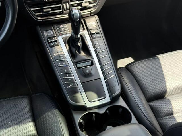 2020 Porsche Macan Turbo