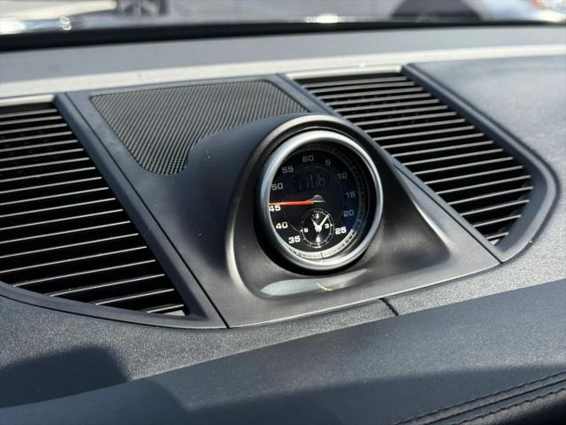 2020 Porsche Macan Turbo