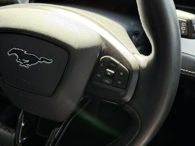 2022 Ford Mustang Mach-E Select