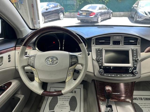 2012 Toyota Avalon Limited