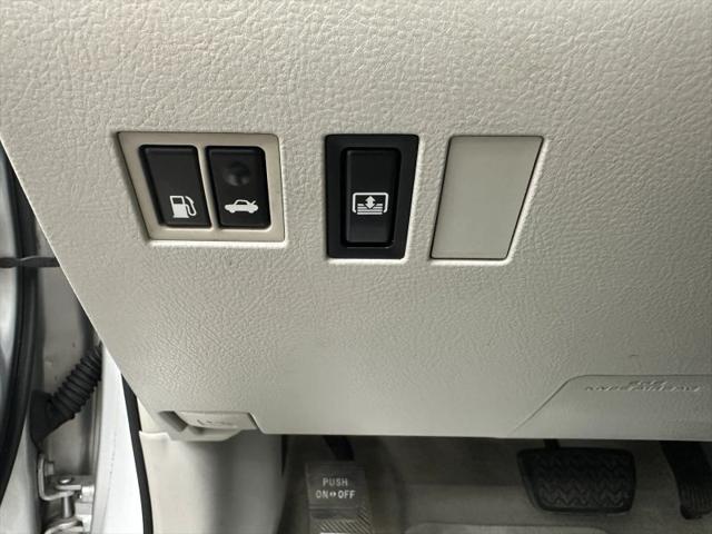 2012 Toyota Avalon Limited