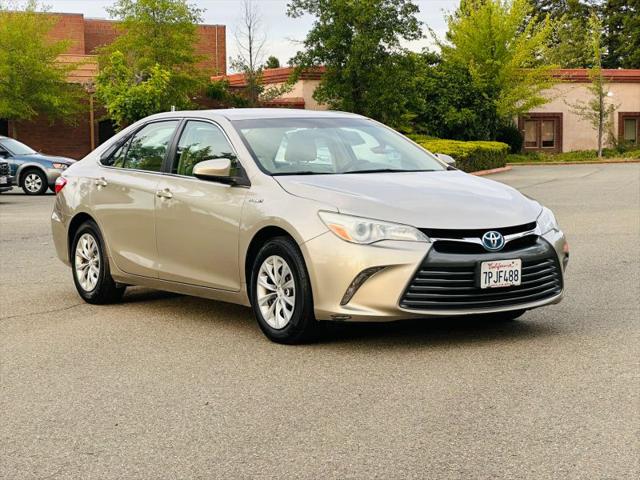 2016 Toyota Camry LE