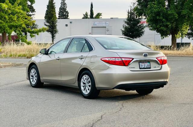 2016 Toyota Camry LE