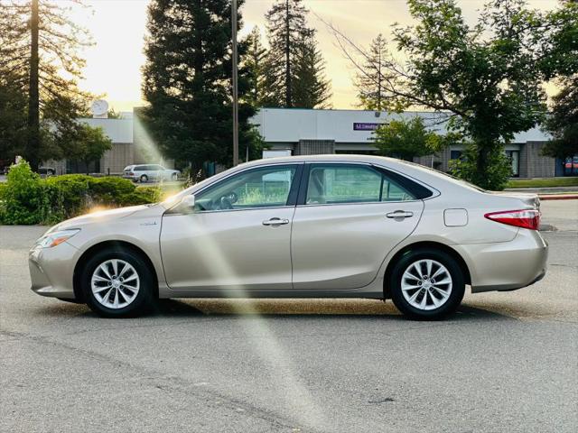 2016 Toyota Camry LE