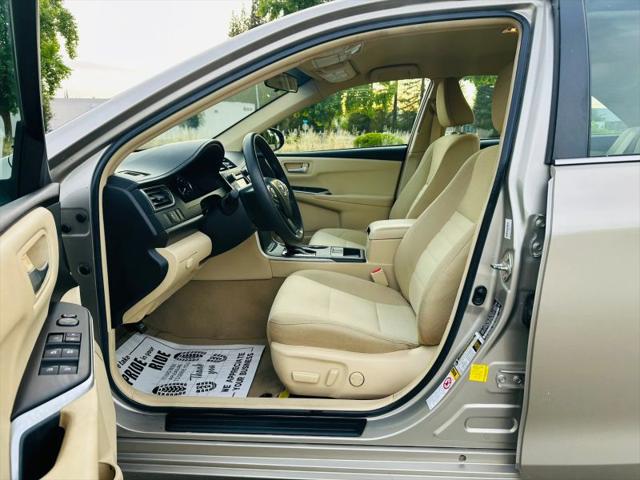 2016 Toyota Camry LE