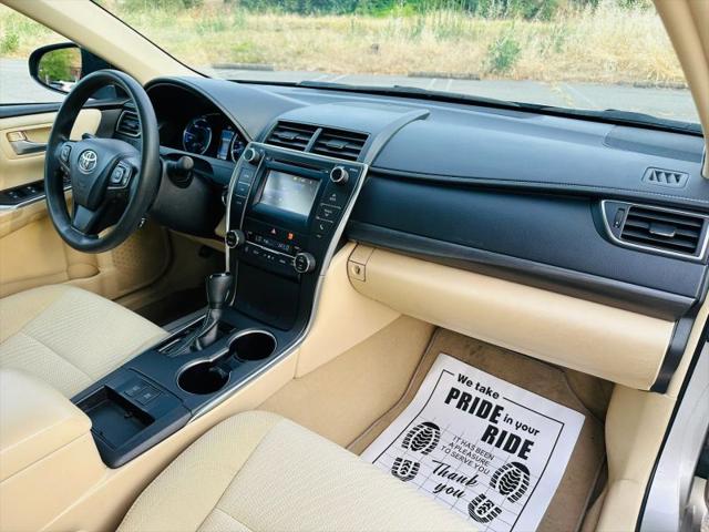 2016 Toyota Camry LE