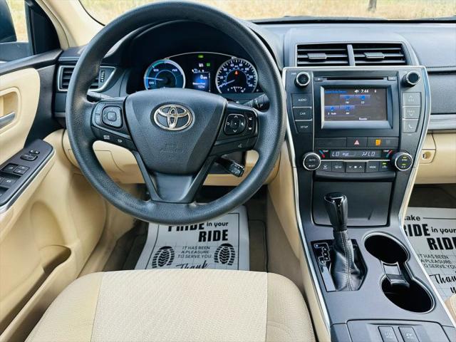 2016 Toyota Camry LE