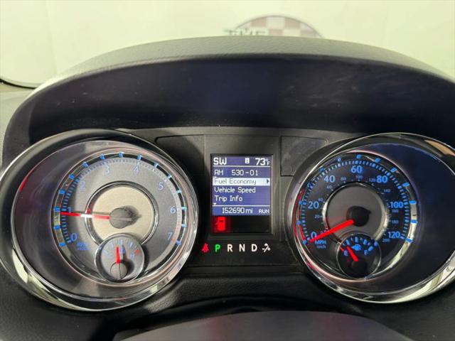 2014 Chrysler Town & Country Touring-L