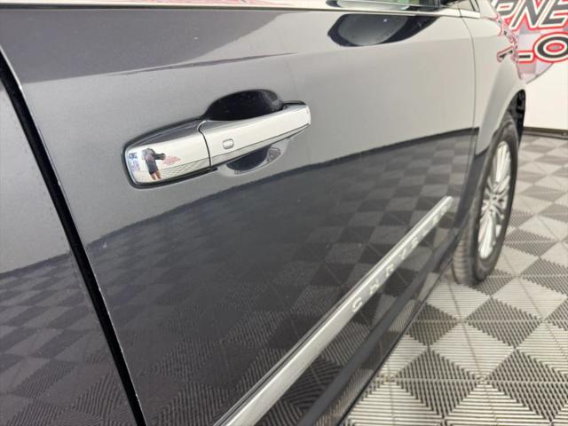 2014 Chrysler Town & Country Touring-L