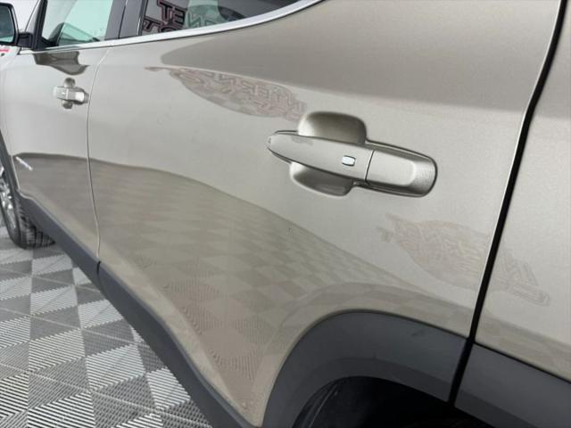 2022 GMC Acadia AWD SLE