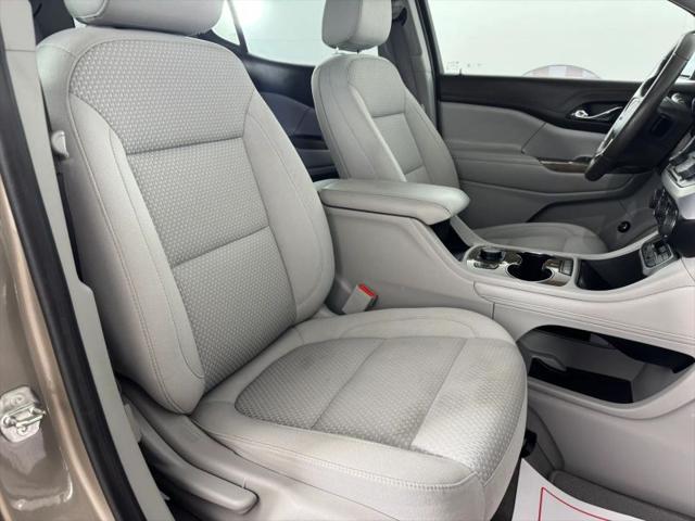 2022 GMC Acadia AWD SLE