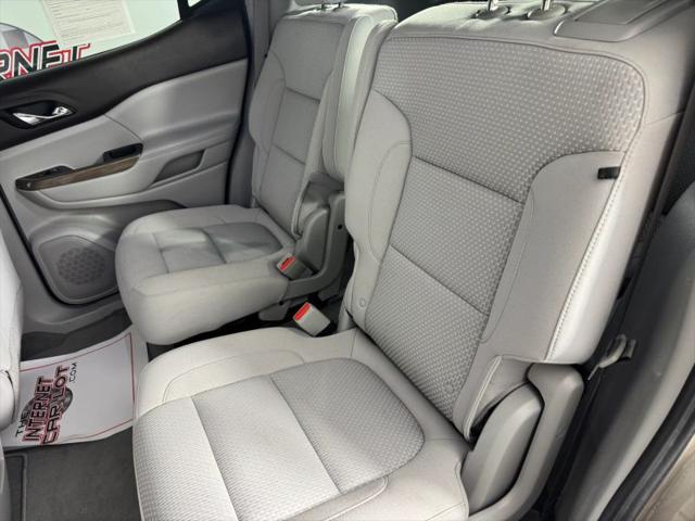 2022 GMC Acadia AWD SLE