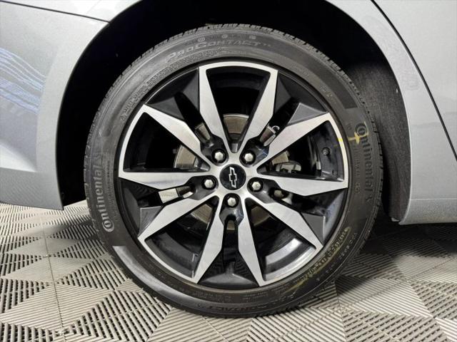 2023 Chevrolet Malibu FWD RS