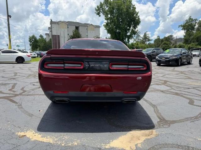 2018 Dodge Challenger SXT