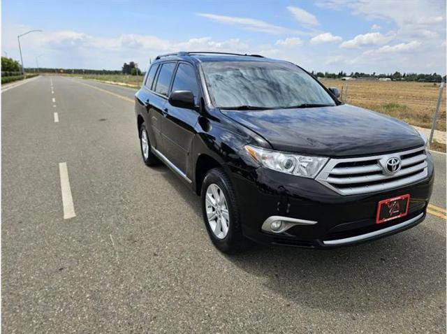 2012 Toyota Highlander SE V6 for sale in Modesto, CA