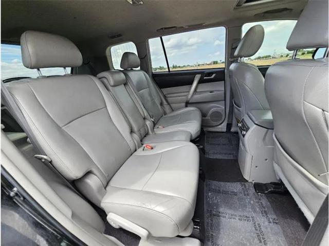 2012 Toyota Highlander SE V6