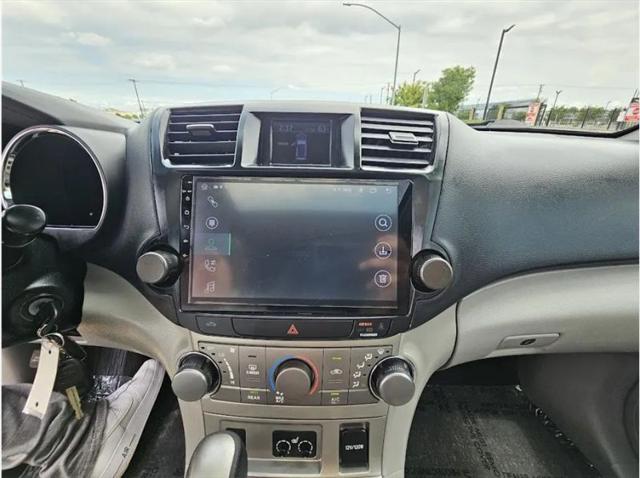 2012 Toyota Highlander SE V6