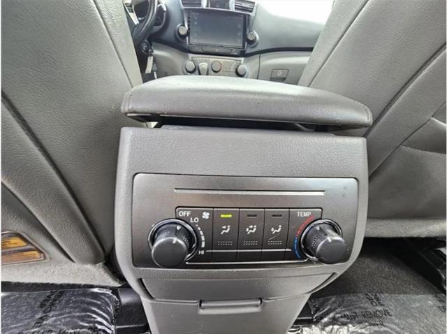 2012 Toyota Highlander SE V6