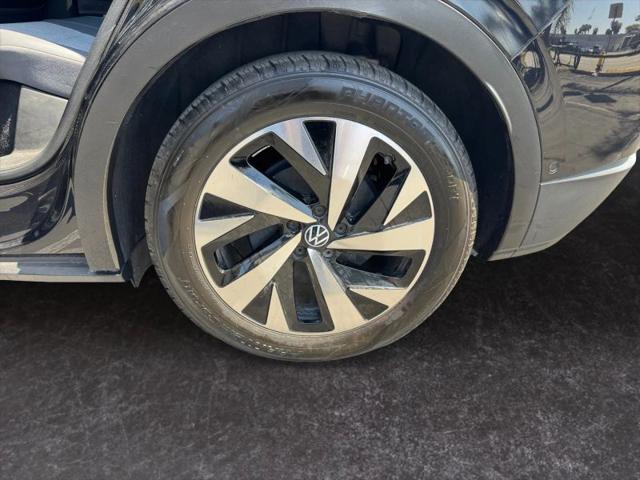 2023 Volkswagen ID.4 Standard