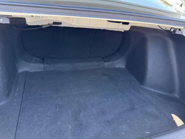2025 Honda Civic Base w/High Performance Summer Tires