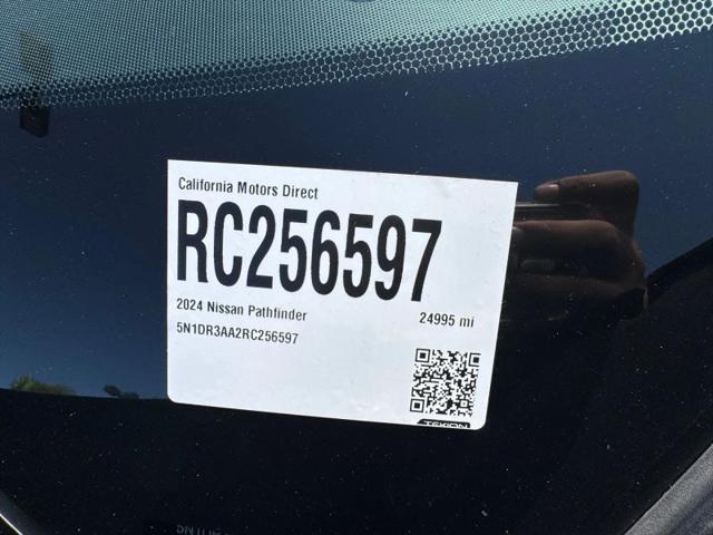 2024 Nissan Pathfinder S FWD