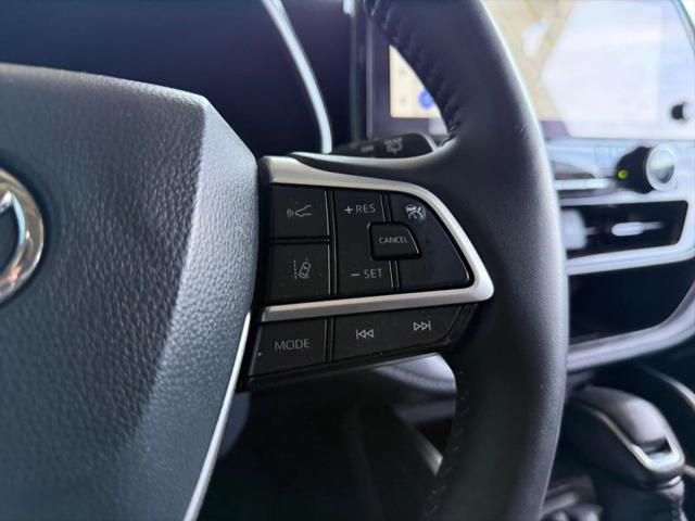 2024 Toyota Highlander Platinum