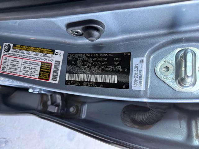 2024 Toyota Highlander Platinum