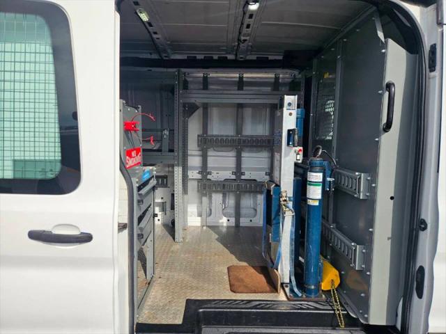 2018 Ford Transit Medium Roof w/Sliding Side Door w/LWB