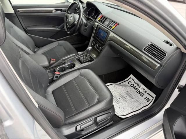 2017 Volkswagen Passat 1.8T SE