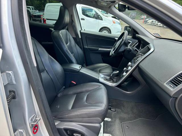 2016 Volvo XC60 T5 Premier