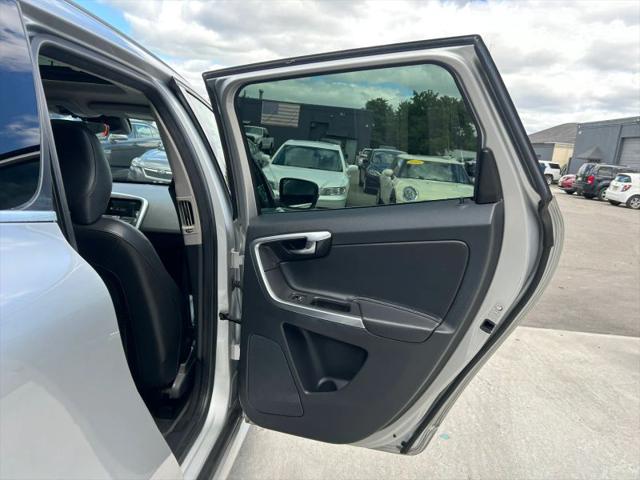 2016 Volvo XC60 T5 Premier