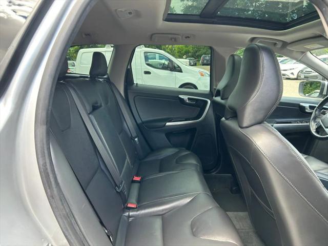2016 Volvo XC60 T5 Premier