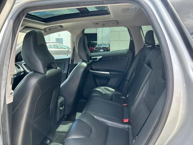 2016 Volvo XC60 T5 Premier