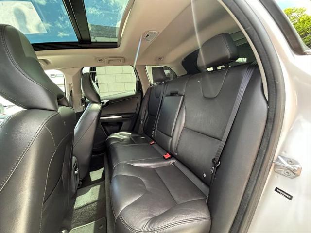 2016 Volvo XC60 T5 Premier