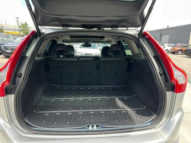 2016 Volvo XC60 T5 Premier