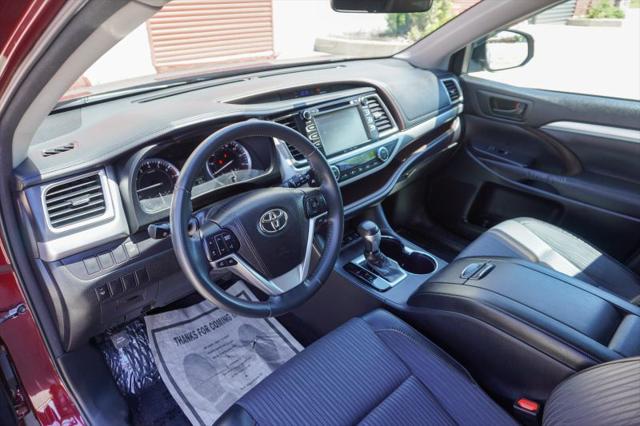 2016 Toyota Highlander LE Plus V6