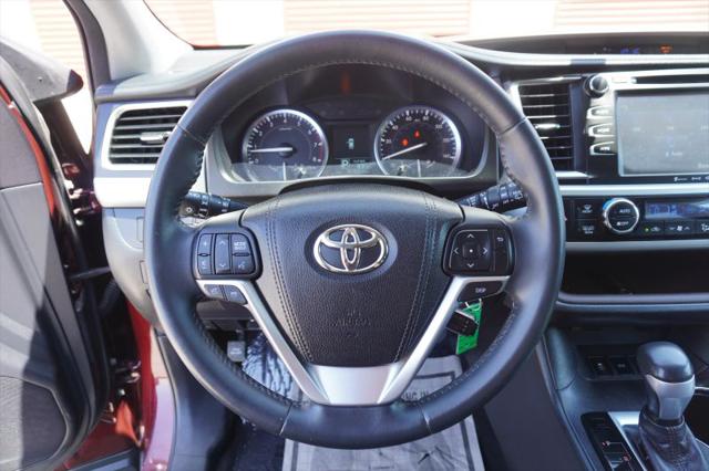 2016 Toyota Highlander LE Plus V6