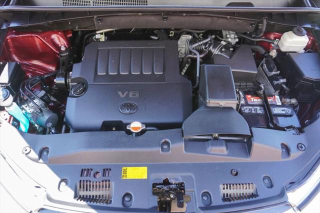 2016 Toyota Highlander LE Plus V6
