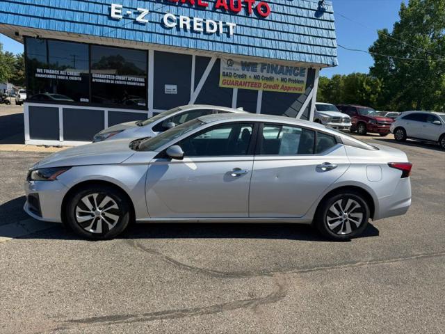 2023 Nissan Altima S FWD