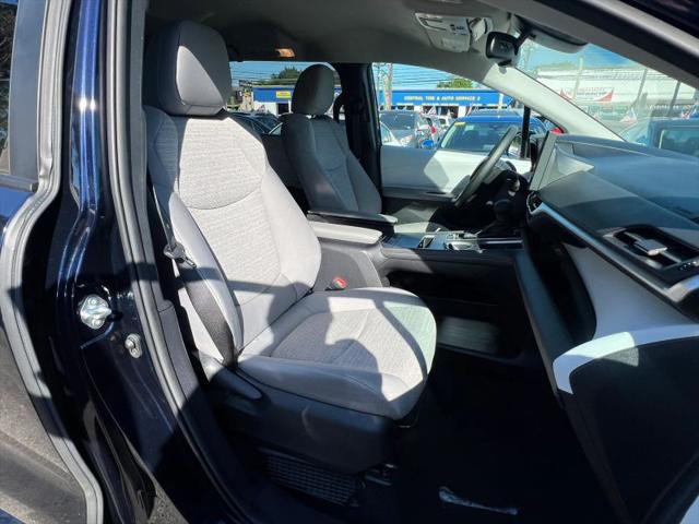 2026 Toyota Sienna LE