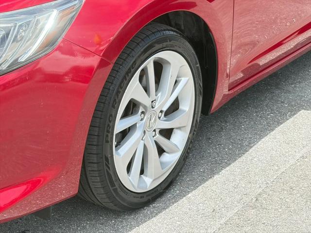2017 Acura ILX Base