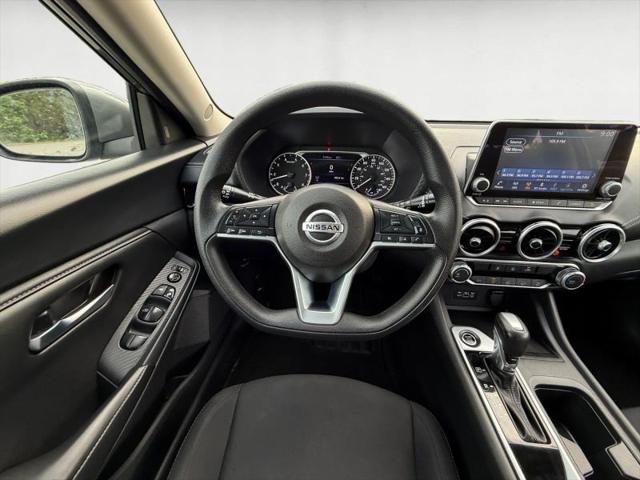 2023 Nissan Sentra SV Xtronic CVT