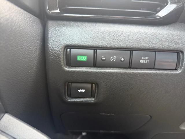 2023 Nissan Sentra SV Xtronic CVT