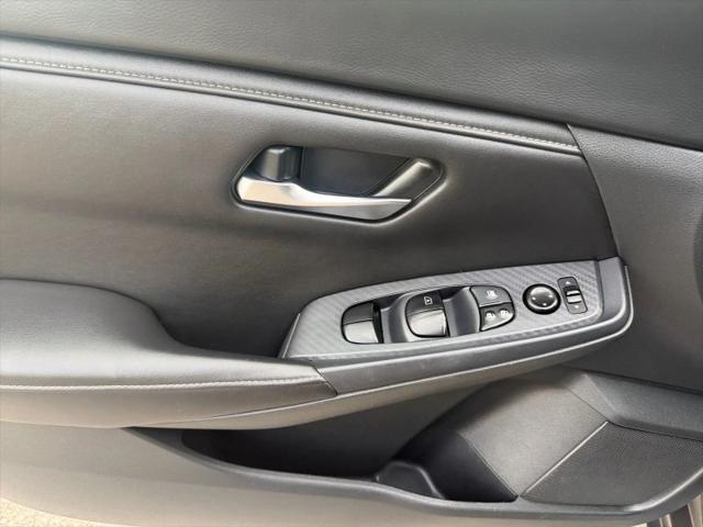 2023 Nissan Sentra SV Xtronic CVT