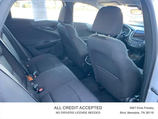 2022 Chevrolet Malibu FWD LT
