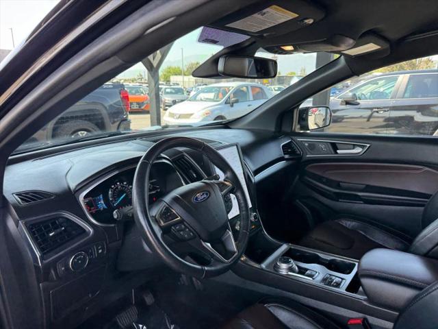 2021 Ford Edge Titanium
