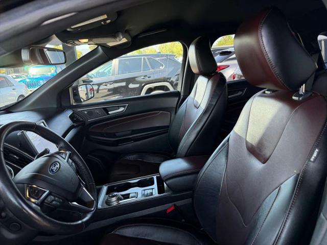 2021 Ford Edge Titanium