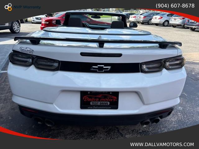 2021 Chevrolet Camaro RWD Convertible LT1