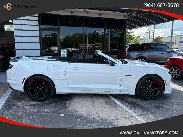 2021 Chevrolet Camaro RWD Convertible LT1